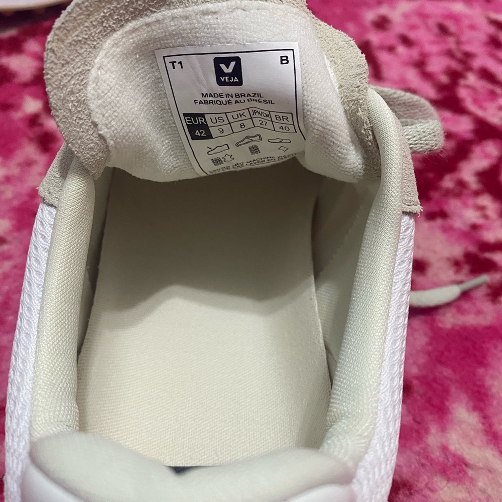 Men’s Veja